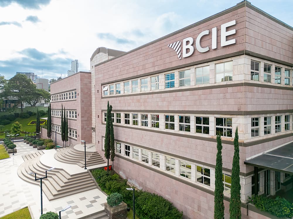 ¿Necesita información?